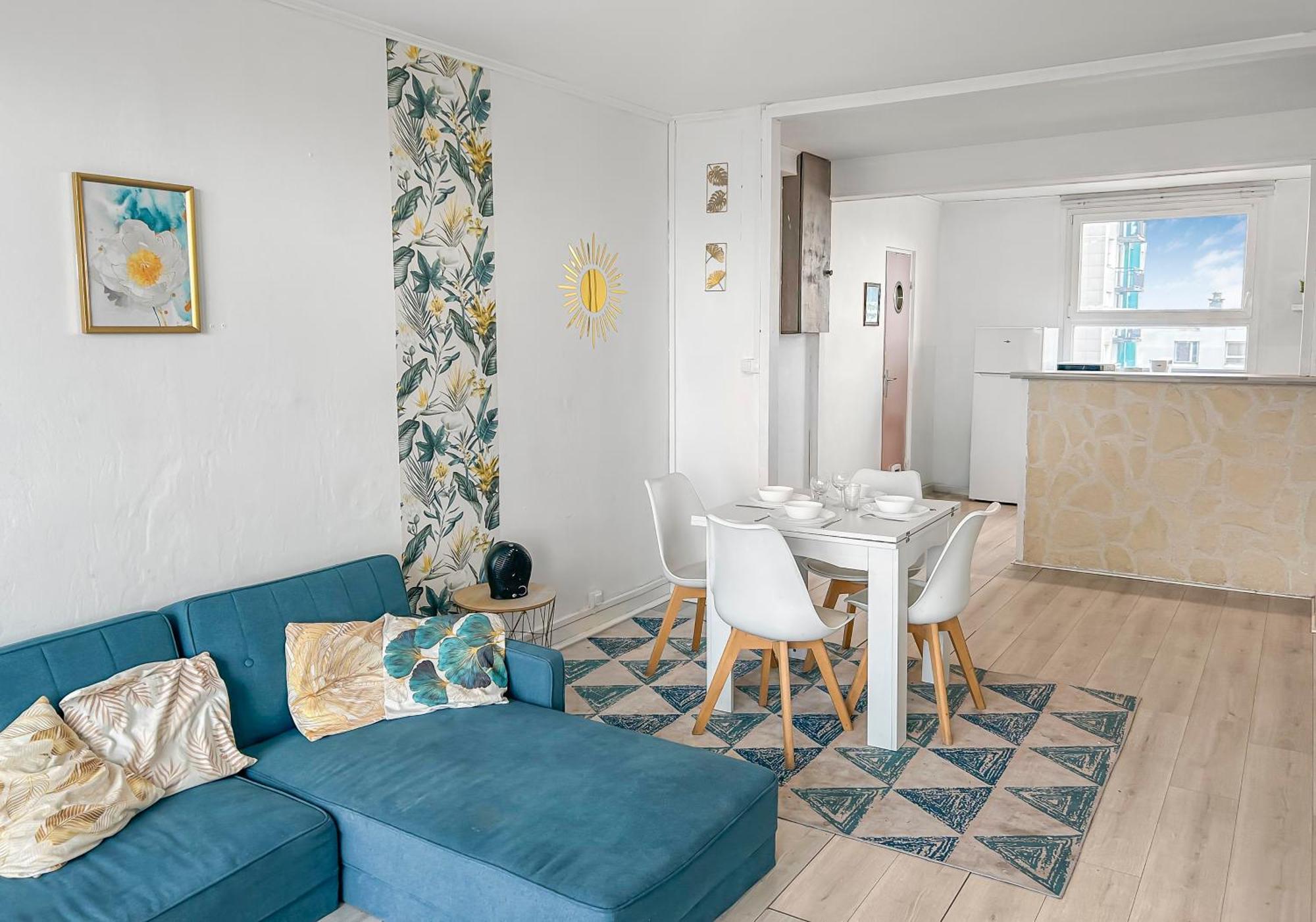 Appartement Lumineux Avec Balcon & Confort Familial